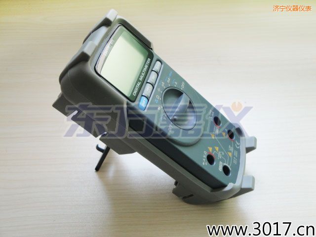 濟寧記數(shù)多重顯示數(shù)字萬用表